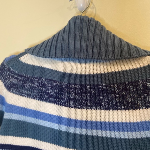 Ciera& Co Zip Up Blue Striped Cardigan. - Picture 5 of 9